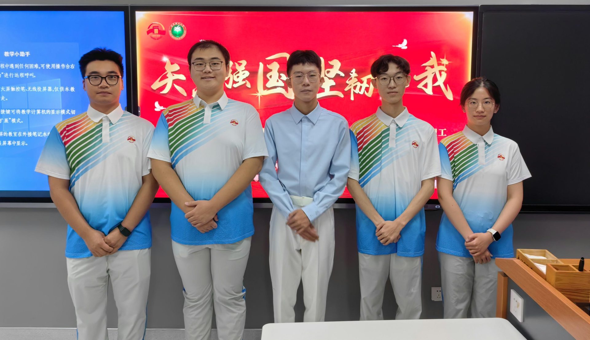 躬身力行青春服务显担当